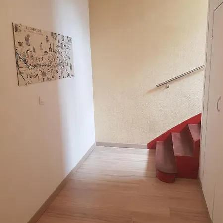 10 - Joli studio neuf avec vue sur jardin arboré, parking privatif gratuit Razac-sur-lʼIsle Extérieur photo